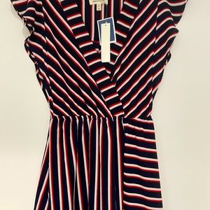 NWT Monteau Ruffle Sleeve Dress